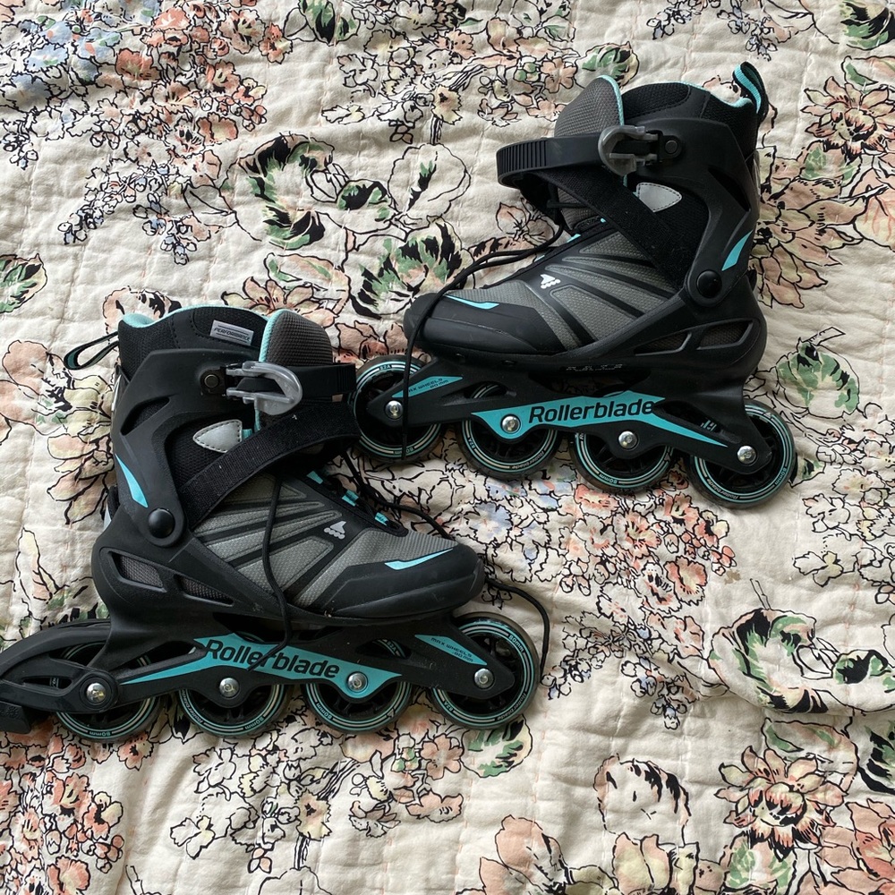 SOLD - Black & blue street roller skates